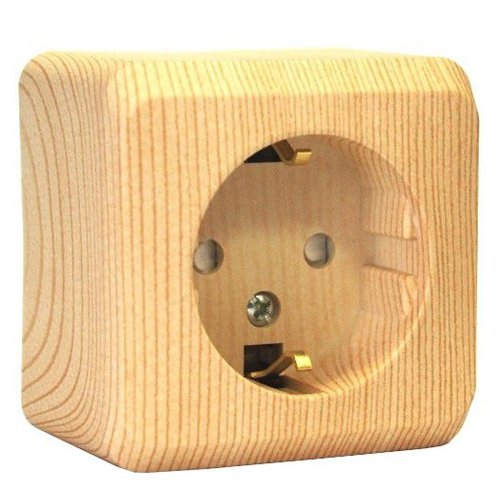 Розетка ОУ с заземлением с защитными шторками (сосна) ЭТЮД SE