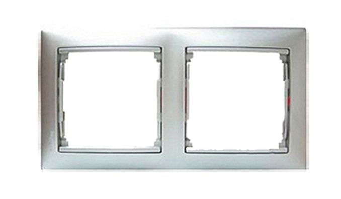 Рамка 2 поста горизонтальная (алюминий) Valena Classic Legrand (770152)
