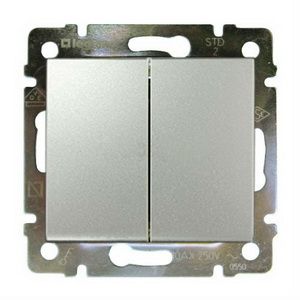 Выключатель 2кл (алюминий) Valena Classic Legrand (770105)