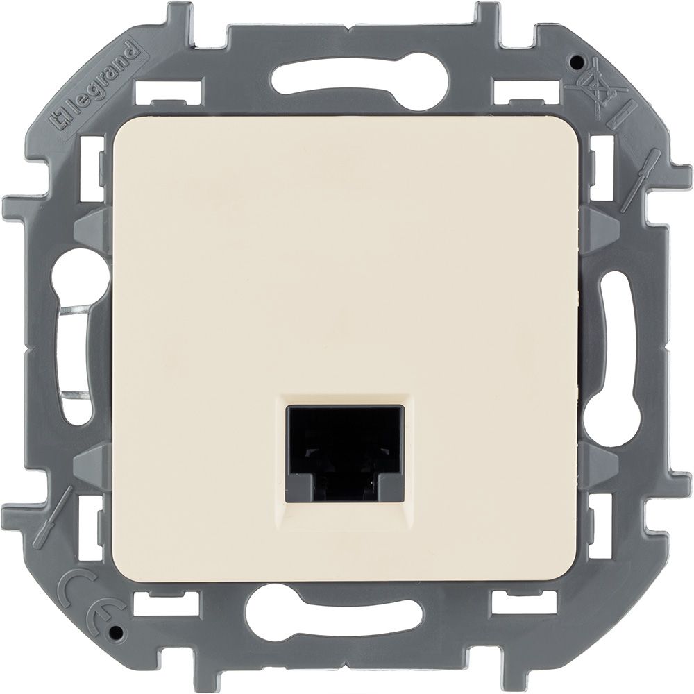 Розетка RJ45 категория 6 UTP (слоновая кость) INSPIRIA Legrand/Daccord (673831)