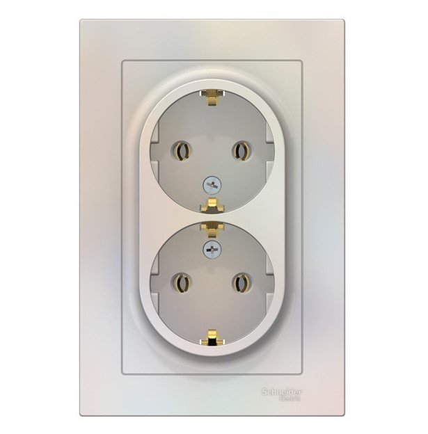 Розетка 2-я с заземлением 16А в сборе (жемчуг) ATLASDESIGN SE