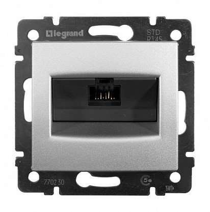 Розетка RJ45 категории 5 (алюминий) Valena Classic Legrand/Daccord (770230)
