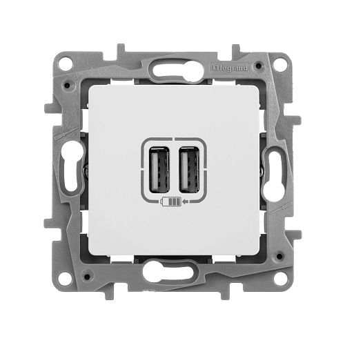 Зарядное устройство с двумя USB-разьемами 240В/5В 2400мА (белый) Etika Legrand/Daccord/ИЭК (672294)