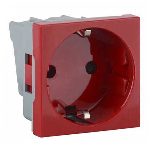 Розетка модульная с заземлением с защитными шторками 45х45мм красная Ruvinil