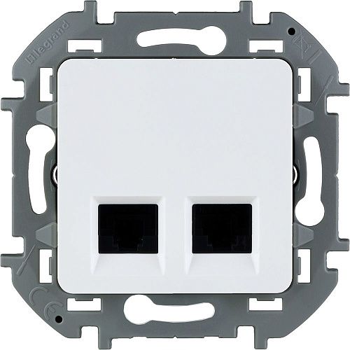 Розетка 2-я RJ45 категория 6 UTP (белый) INSPIRIA Legrand/Daccord (673840)