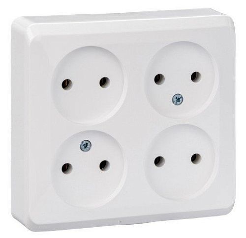 Розетка ОУ 4-я без заземления квадратная (белый) ЭТЮД SE