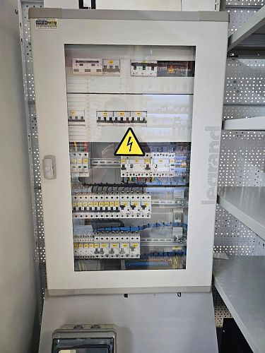 Щит в сборе Электромастер коттеджный LEGRAND