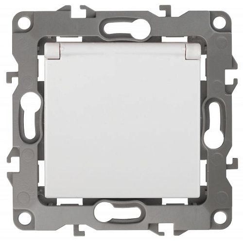 Розетка 2P+E Schuko с защитными шторками с крышкой 16A (белый) Эра12 ЭРА (12-2103-01)