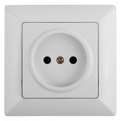 Розетка 2P 16А (белый) Intro Solo ЭРА (4-201-01)