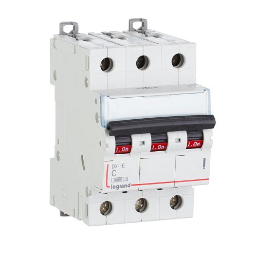 Автоматический выключатель 3п C6 6.0kA DX3-E Legrand (407288)