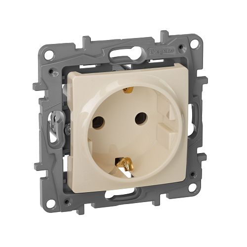 Розетка с заземлением винтовые зажимы (слоновая кость) Etika Legrand/Daccord/ИЭК (672321)