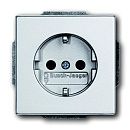 BJE Розетка з/шт 2Р+E 10/16А Solo/Future (серебристо-алюминиевый) (2011-0-6213) BJE Розетка з/шт 2Р+E 10/16А Solo/Future (серебристо-алюминиевый) (2011-0-6213)