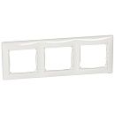 Рамка 3 поста горизонтальная (белая) Valena Classic Legrand/Daccord (774453) Рамка 3 поста горизонтальная (белая) Valena Classic Legrand/Daccord (774453)