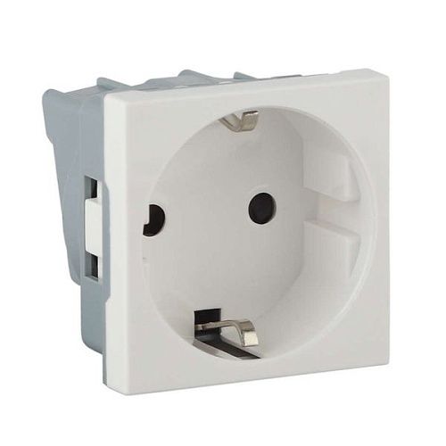 Розетка модульная с заземлением и защитными шторками 45х45мм (белый) Ruvinil