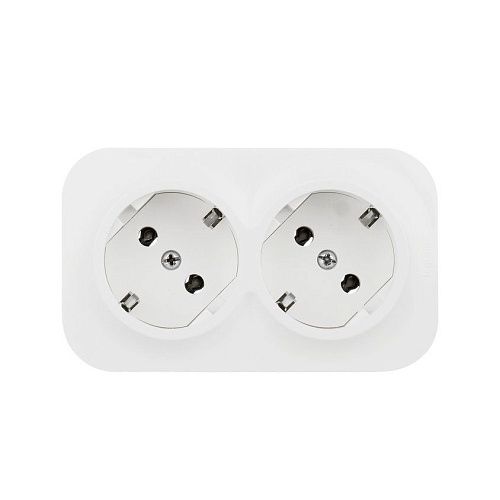 Розеточный блок с предварительным подключением 2x2К+З со шторкам (белый) IP20 Quteo (новый механизм) Legrand/Daccord (78